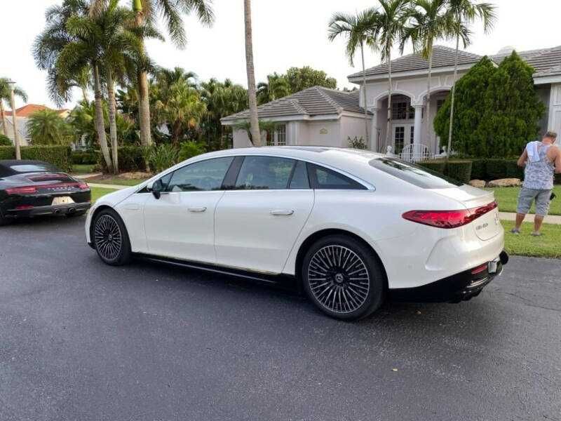 2022 Mercedes-Benz EQS