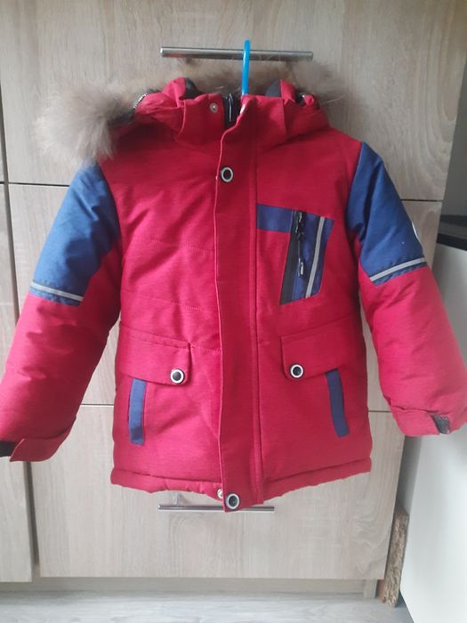 Зимова куртка на хлопчика