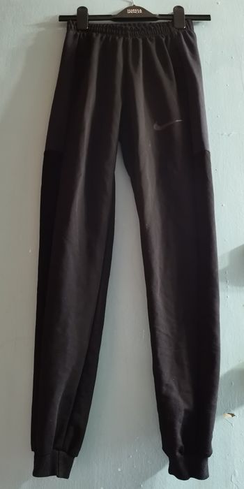 Спортивный костюм найк на зріст 146