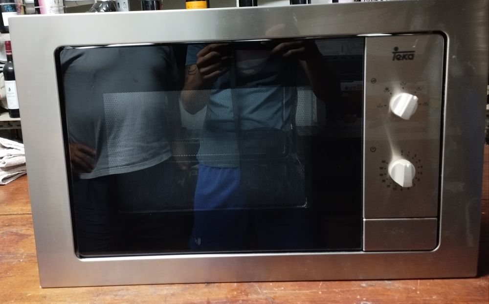 Microondas Teka de encastre