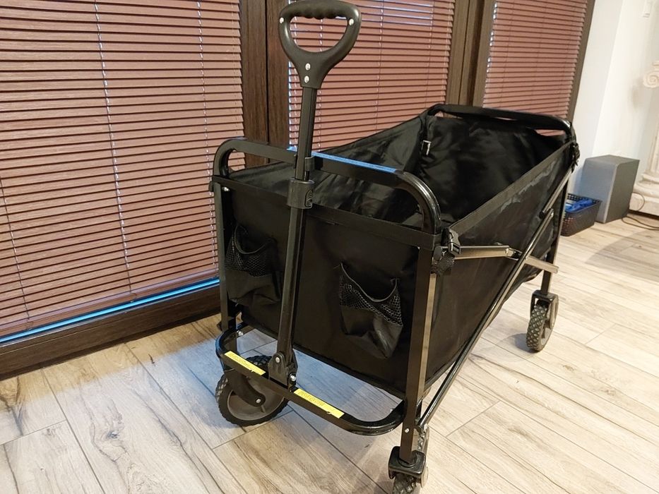 Amazon Basics Wózek do Ogrodu Do Użytku na Zewnątrz Składany