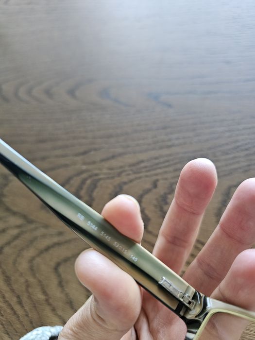 Armações de óculos da marca Ray-Ban