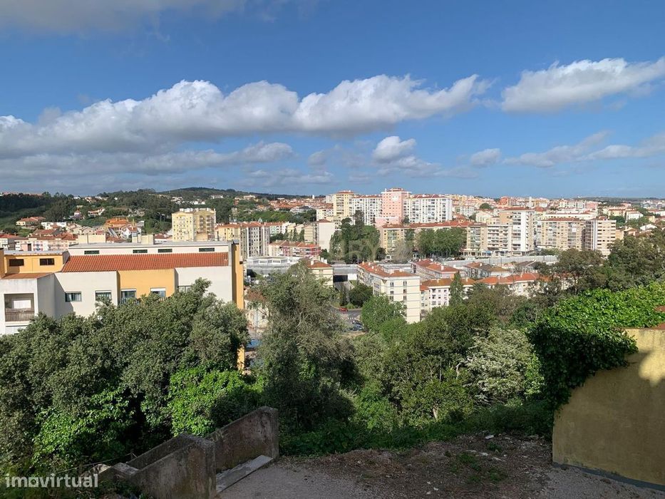 Imovel T2 no Cacém — Cacém E São Marcos, Lisboa