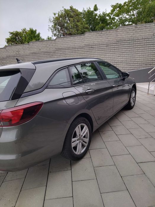 Opel Astra Sports Tourer 1.6 CDTI 110 CV – Único Dono | Histórico de Manutenção | Excelente Estado