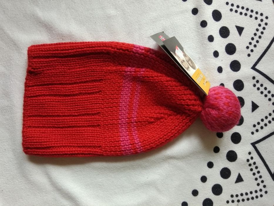 Nowa zimowa czapka 58 cm 100% Virgin wool Merino wool Devold