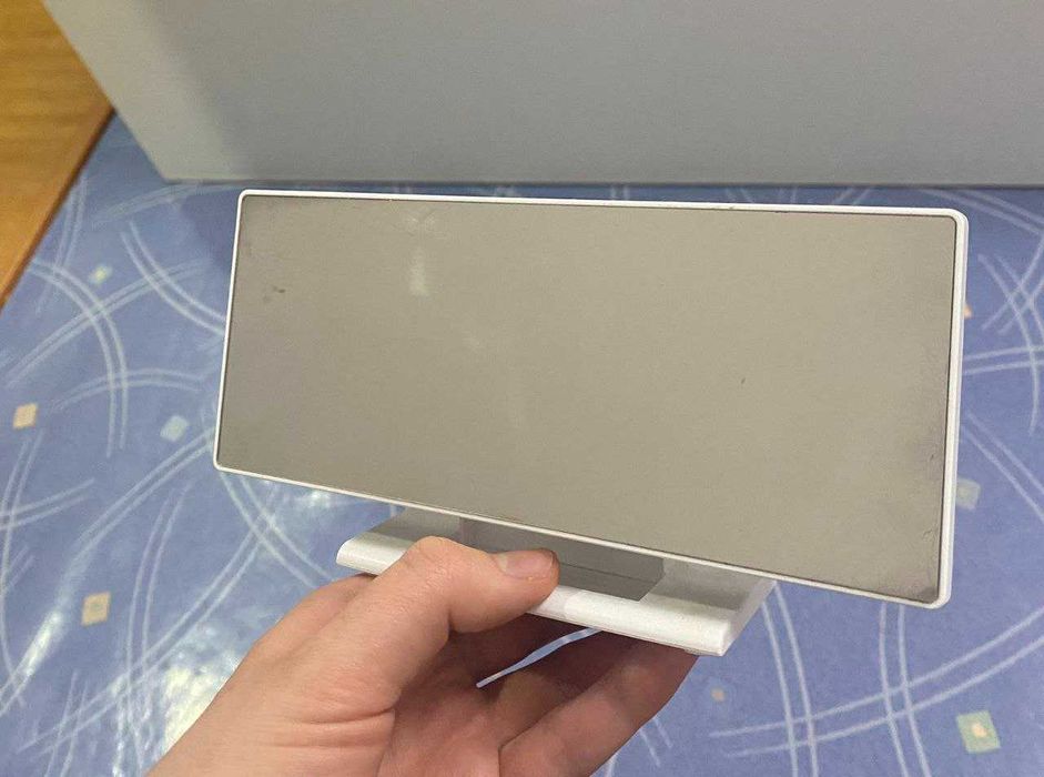 Цифровий настольний годинник LED