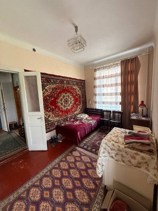 Продам‼️2 к.кв.сталинка, ул.Мира, метро Индустриальная