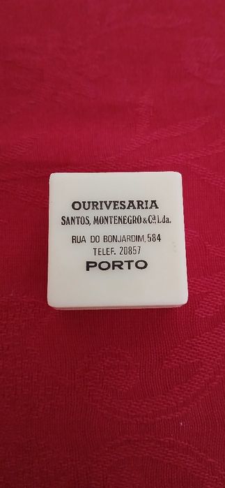 Caixinha de ourivesaria, antiga