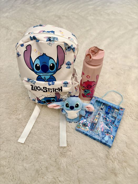 Kit Mochila + Garrafa + Acessorios Stitch Disney