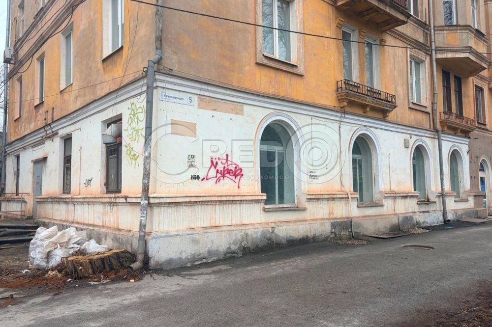 Оренда магазину вул.П.Калнишевського