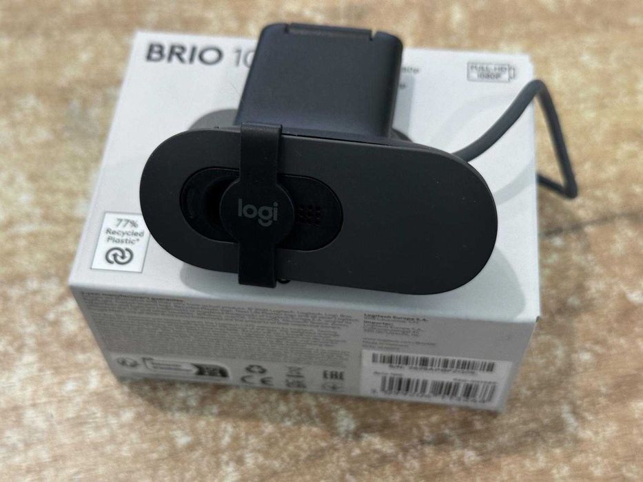 Kamera Logitech BRIO 100 Kartonik