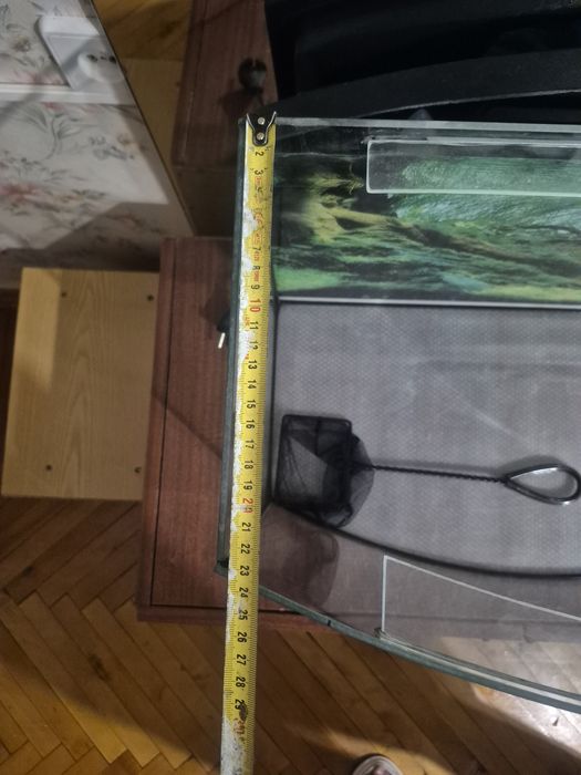 Аквариум б/у, шкребок, насос