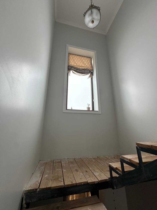 Продам сказочный домик на лужайке в селе Богдановка (Броварской р-н)