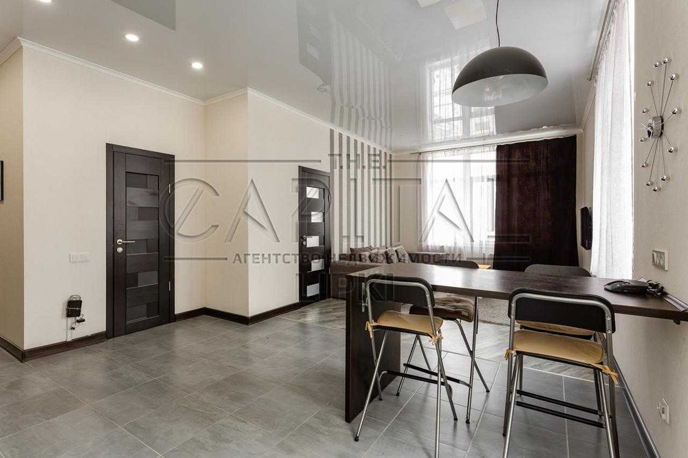 Оренда / Квартира / Драгомирова, Печерськ, м. Київ,Новопечерські Липки