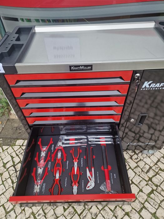 Carrinho de ferramenta de 7 gavetas  completas novo