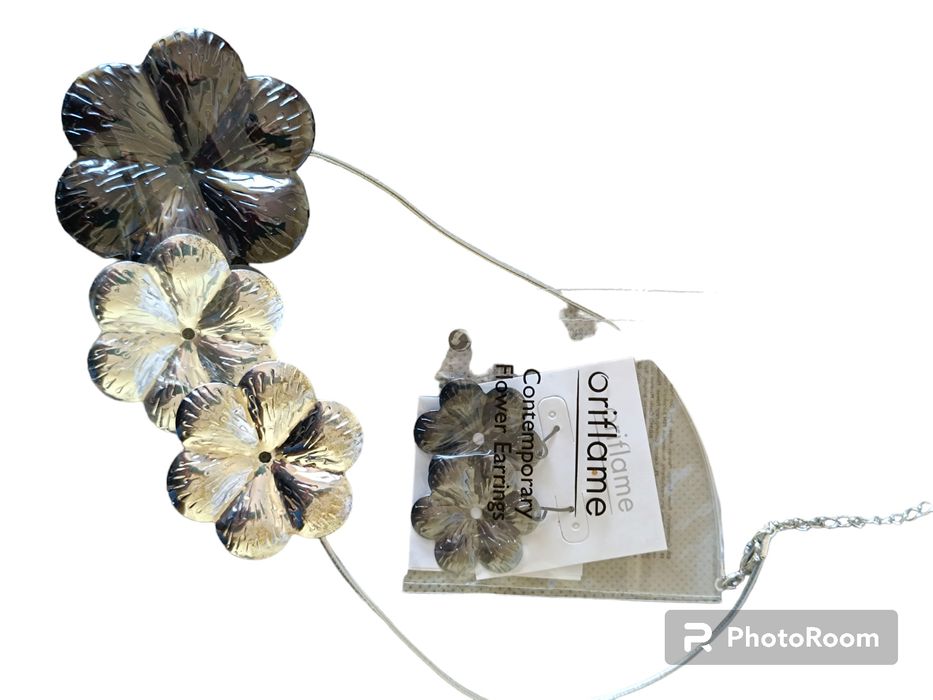 Ожерелье и серьги "Флористика"