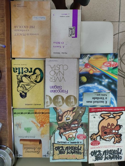 Varios livros a 3 euros