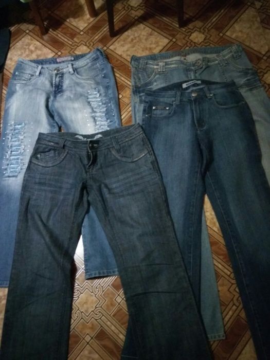 Продам джинсы брюки женские