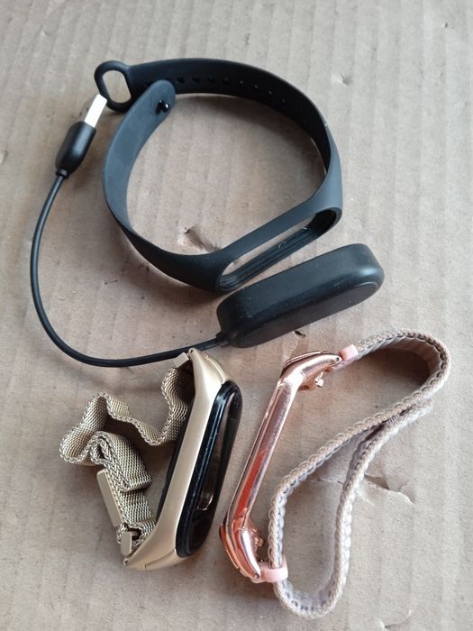 Xiaomi MI Band 4  (Redmi Smart)