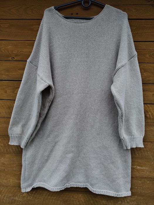 Sukienka sweterkowa
