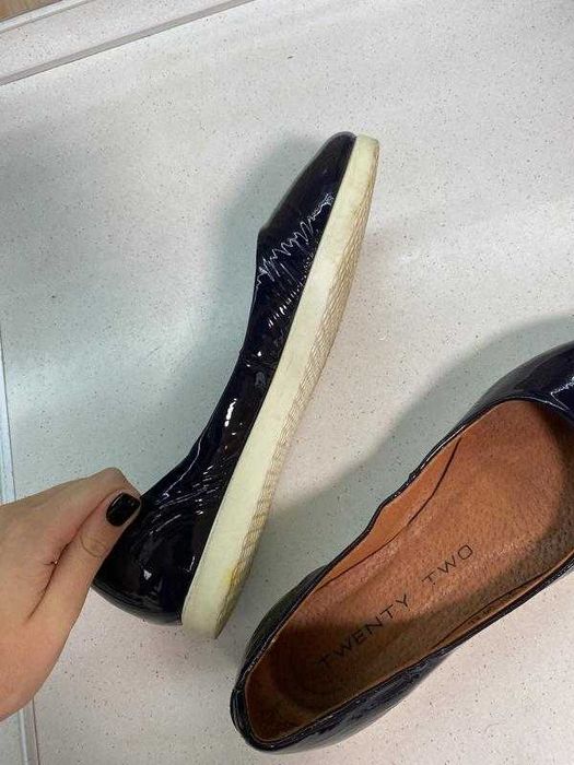 Шикарні шкіряні балетки стан на 5 !