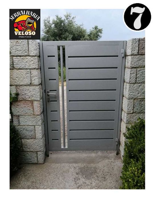 Portas em FERRO ou INOX