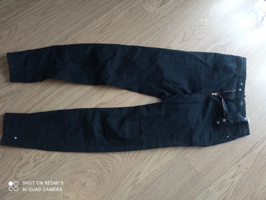 Jeansy slim Reserved 38