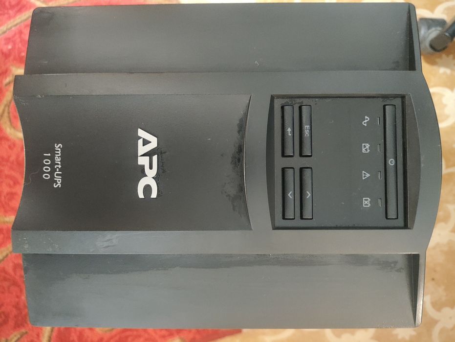 ДБЖ APC Smart-UPS 1000VA Tower LCD з SmartConnect (SMT1000IC)