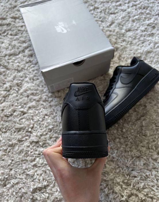 Кросівки Nike Air Force 1 low classic / чорні класичні найк форс