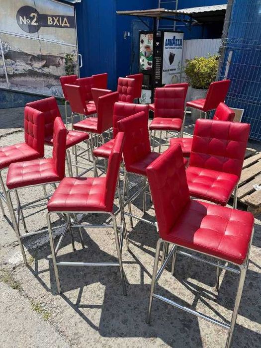 Продаж з офісу стелажи,тумби,столи, крісла,стільці,оргтехніка