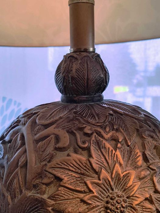 duża lampa stołowa stylowa