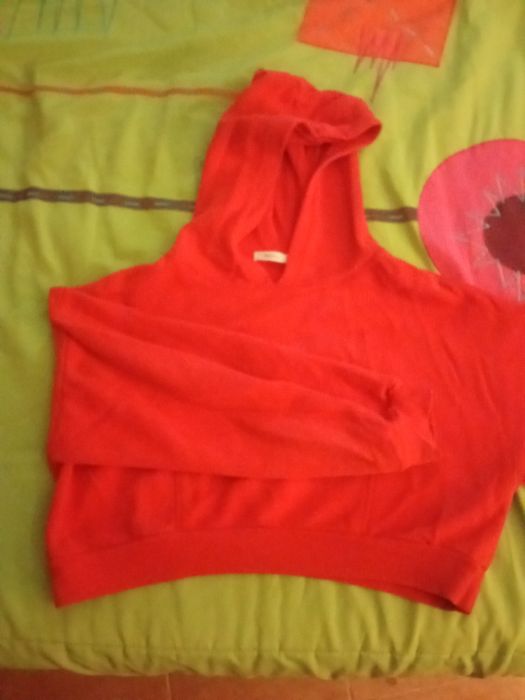 Sweater com capuz da Bershka