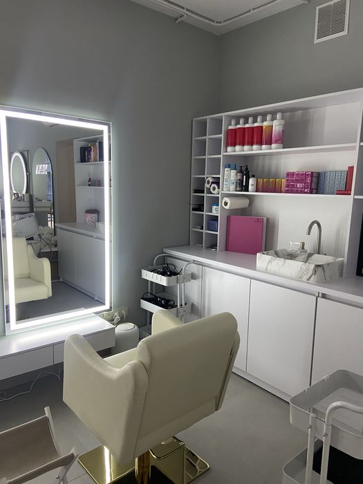 Оренда місць в салоні краси