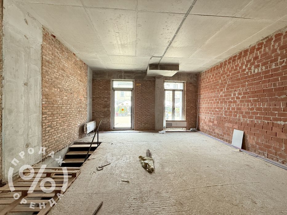 Продаж приміщення на Сагайдачного 18 м.Поштова площа