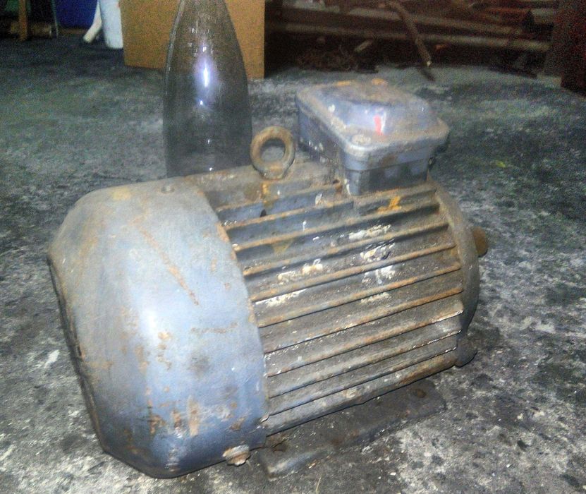 Електродвигатель 5,5 кВт, 2880 об/мин.