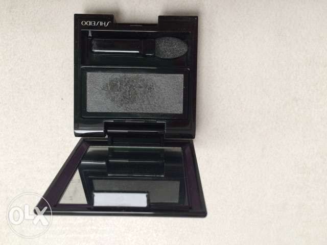 SHISEIDO cień szary - wyprzedaż