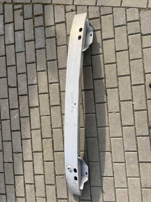 Belka zderzaka tył tylna wzmocnienie MASERATI LEVANTE