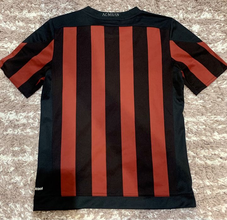 Футболка adidas. 11-12 років.