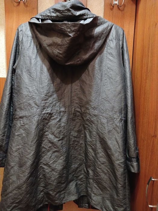 Куртка демісезонна батал
Per Una