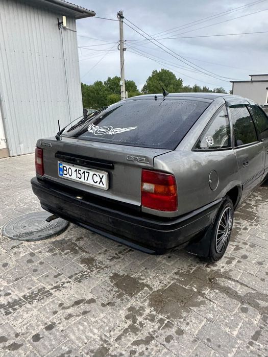 Авто Opel Vectra
