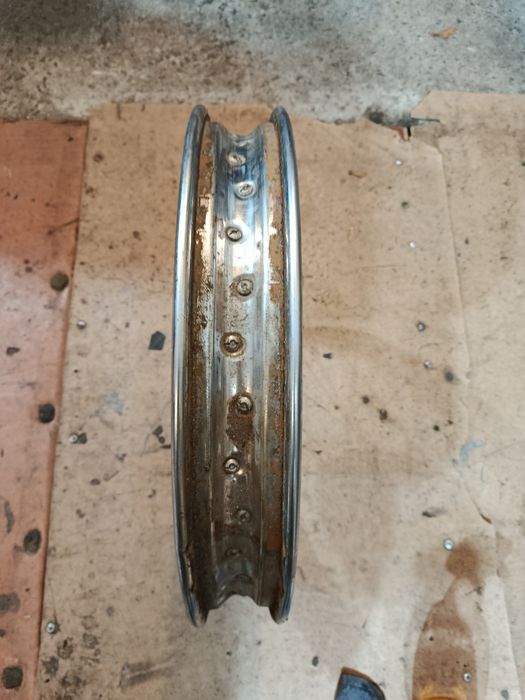 Колесо Jawa 350 r18