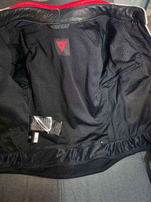 Blusão de Moto Dainese em Pele – Como Novo