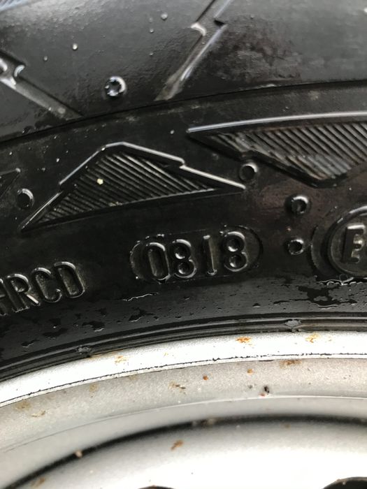 Шины диски Continental Vanco Winter 2 235/65 R16C