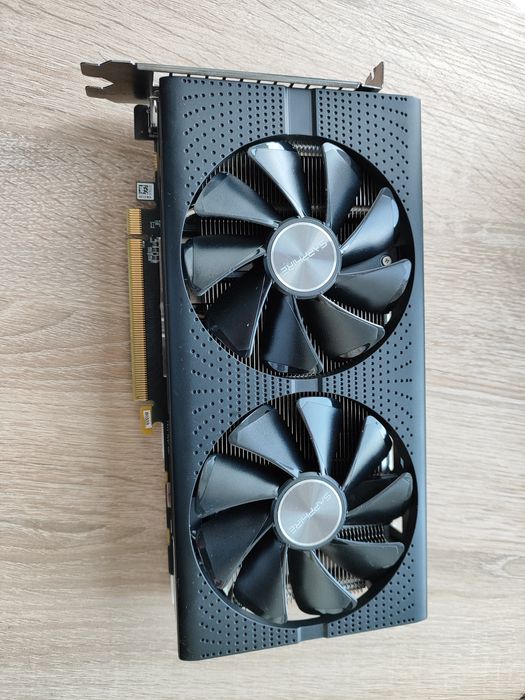 Видеокарта RX 580 8GB ™SAPPHIRE