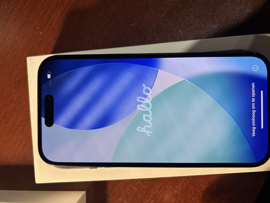 Продам Iphone 15