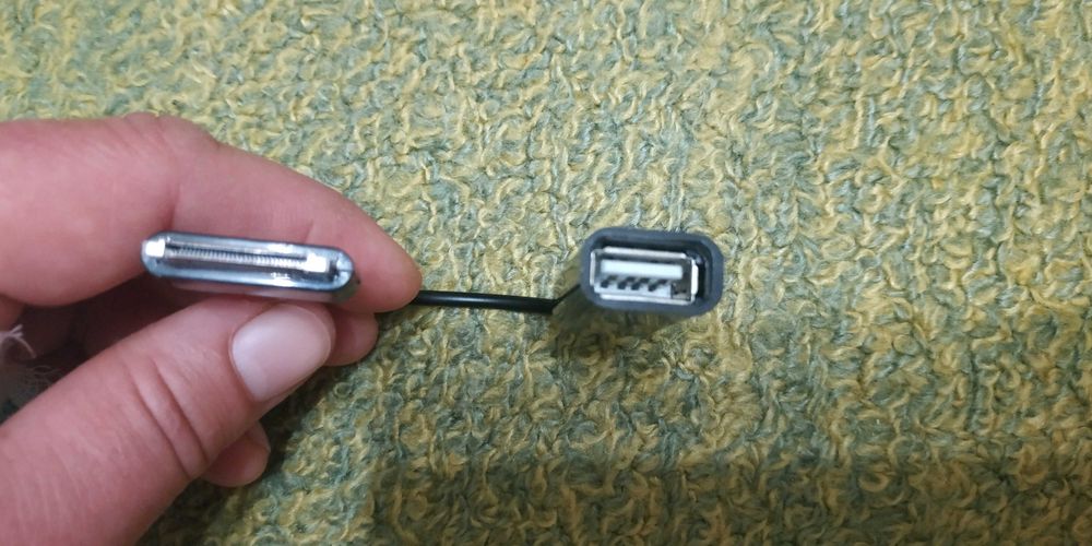 Перехідник під флешку до Самсунга