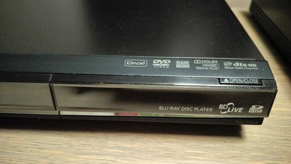 Програвач blu-ray дисків Panasonic DMP-BD55 EG-K