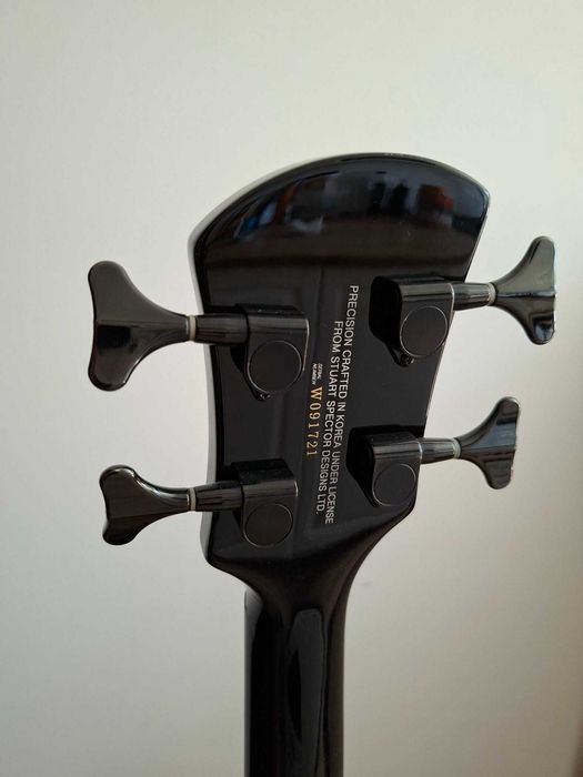 Gitara Basowa Spector Rex 4