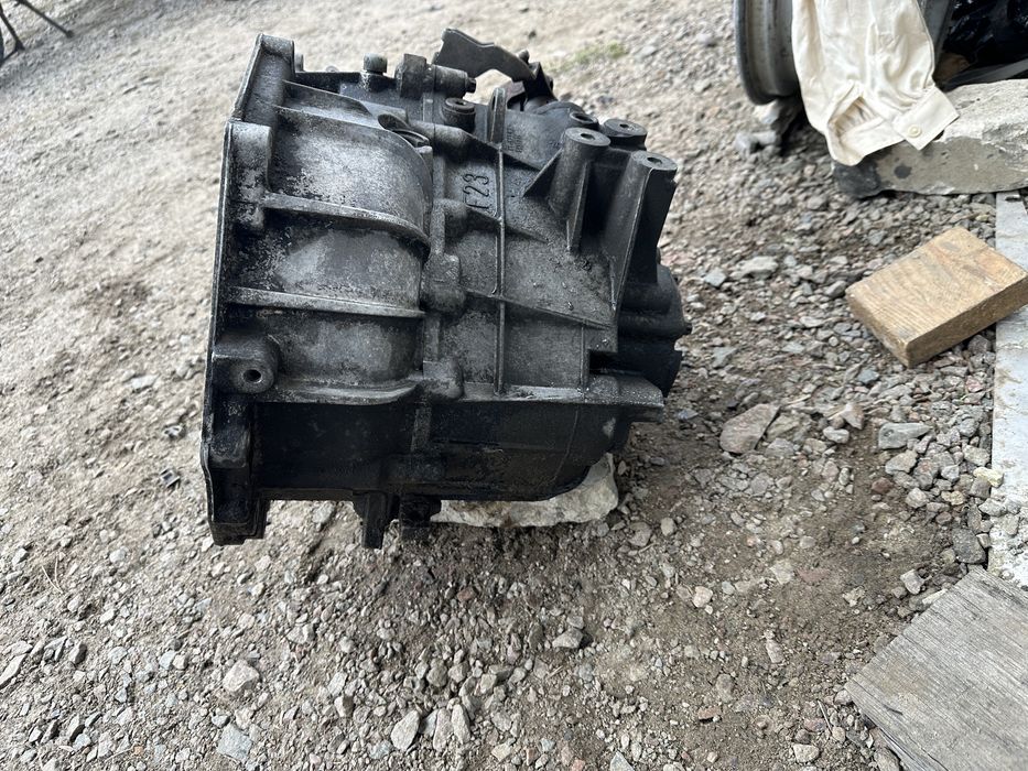 Коробка КПП Opel Zafira A 2.0