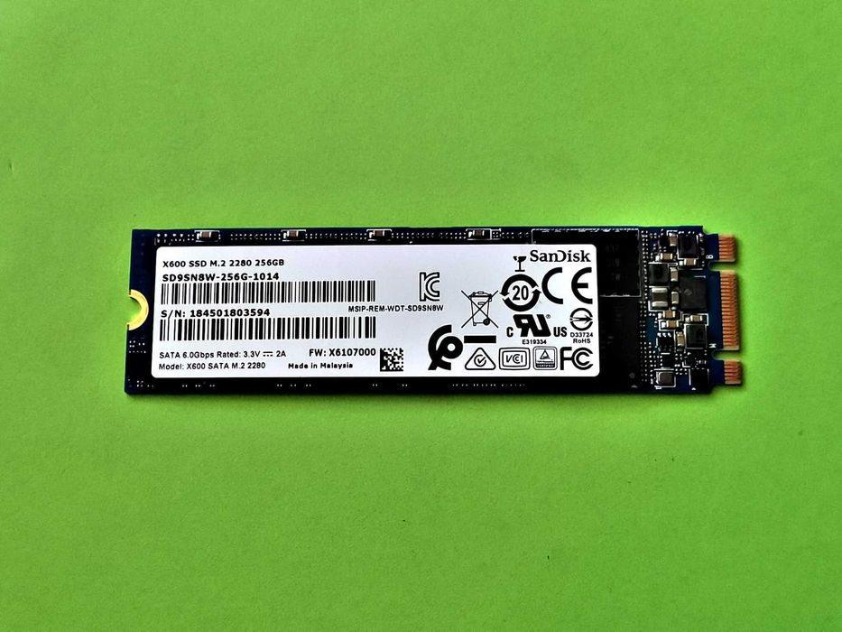 SSD M2 256GB SanDisk x600
